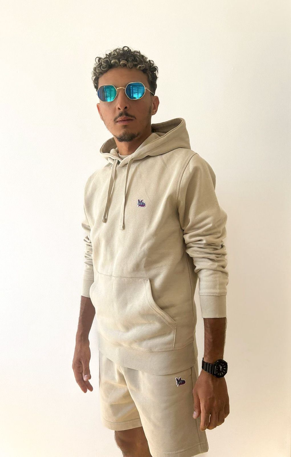 Sweatshirt à capuche